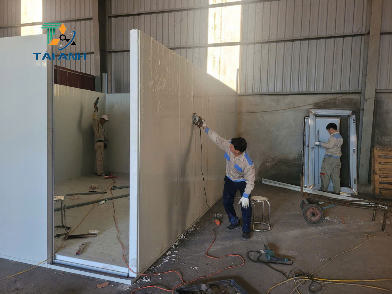 Lắp đặt kho lạnh bảo quản trái cây Uy Tín